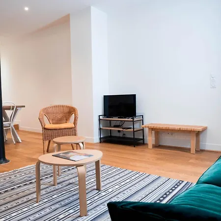 Loft Petion Dog Friendly Parigi